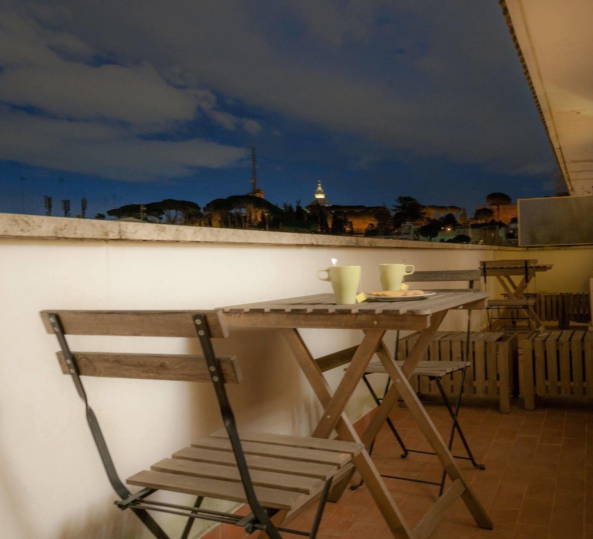 Vatican Skyline Рим Экстерьер фото